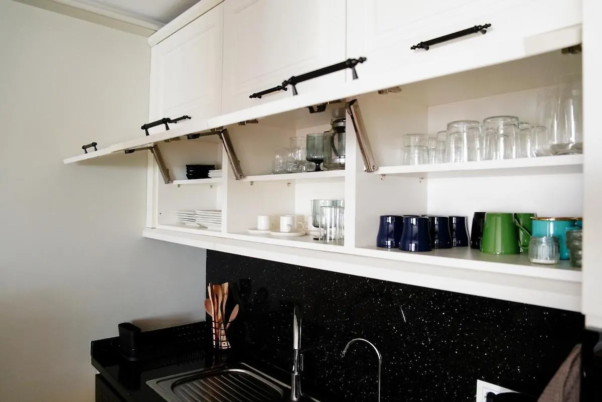 New! Modern 3Bedroom Apartment In Central Cihangir Istanbul Turcia