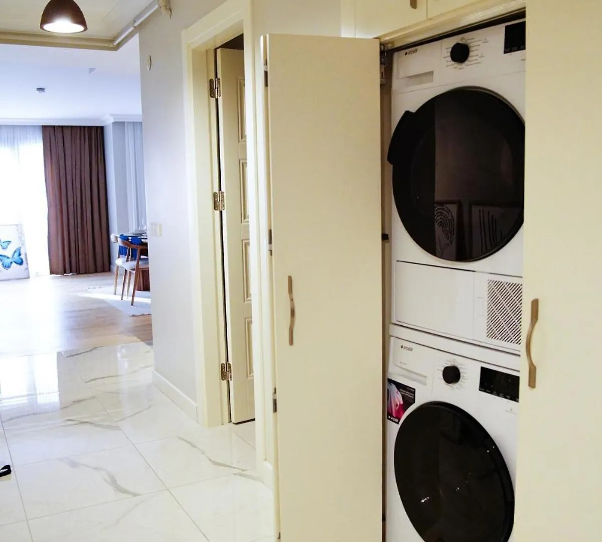 New! Modern 3Bedroom Apartment In Central Cihangir Istanbul